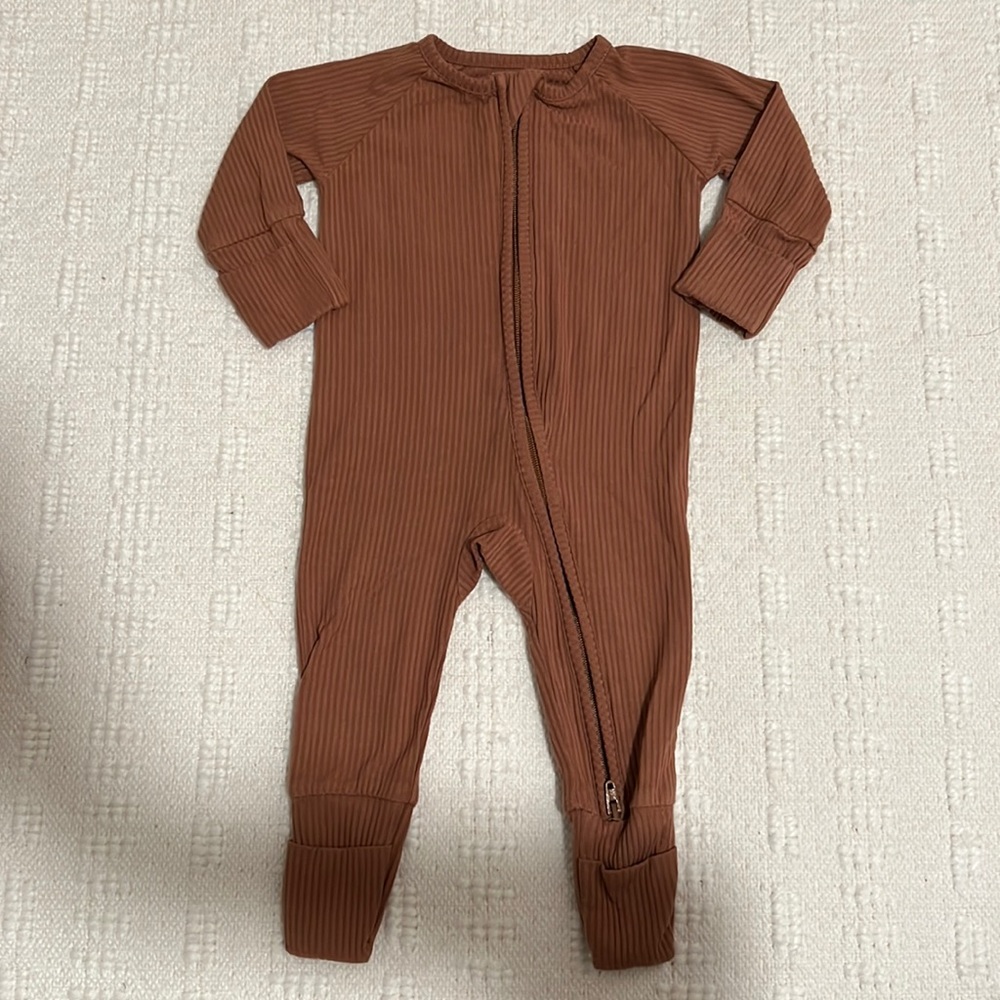 Little sleepies zippy